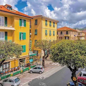 Hotel Bristol, Lavagna